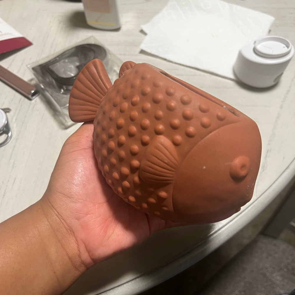 Bath&Body works foam soap holder